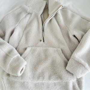 Lululemon Oversized Sherpa Pullover